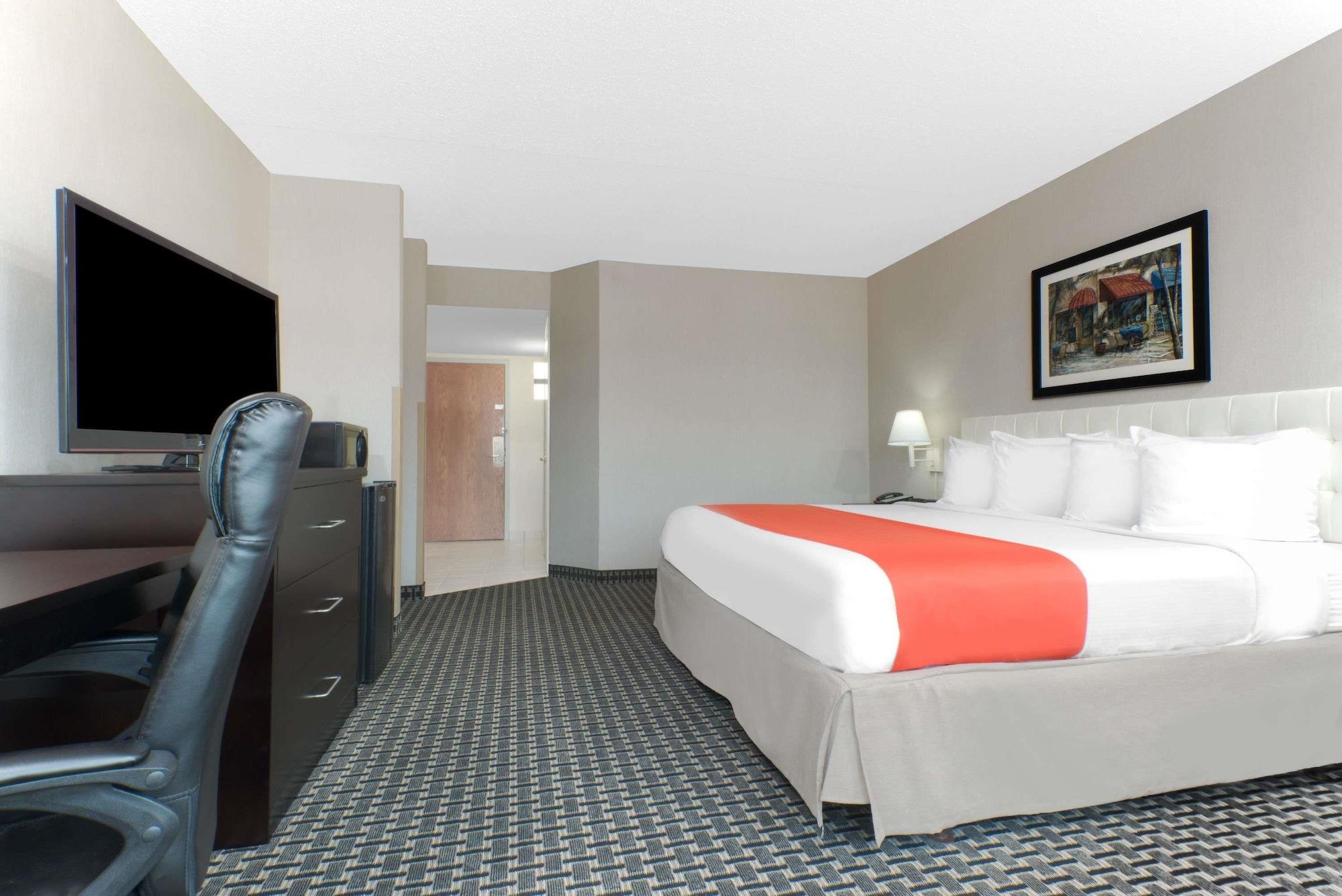 Howard Johnson By Wyndham Lima Exterior photo