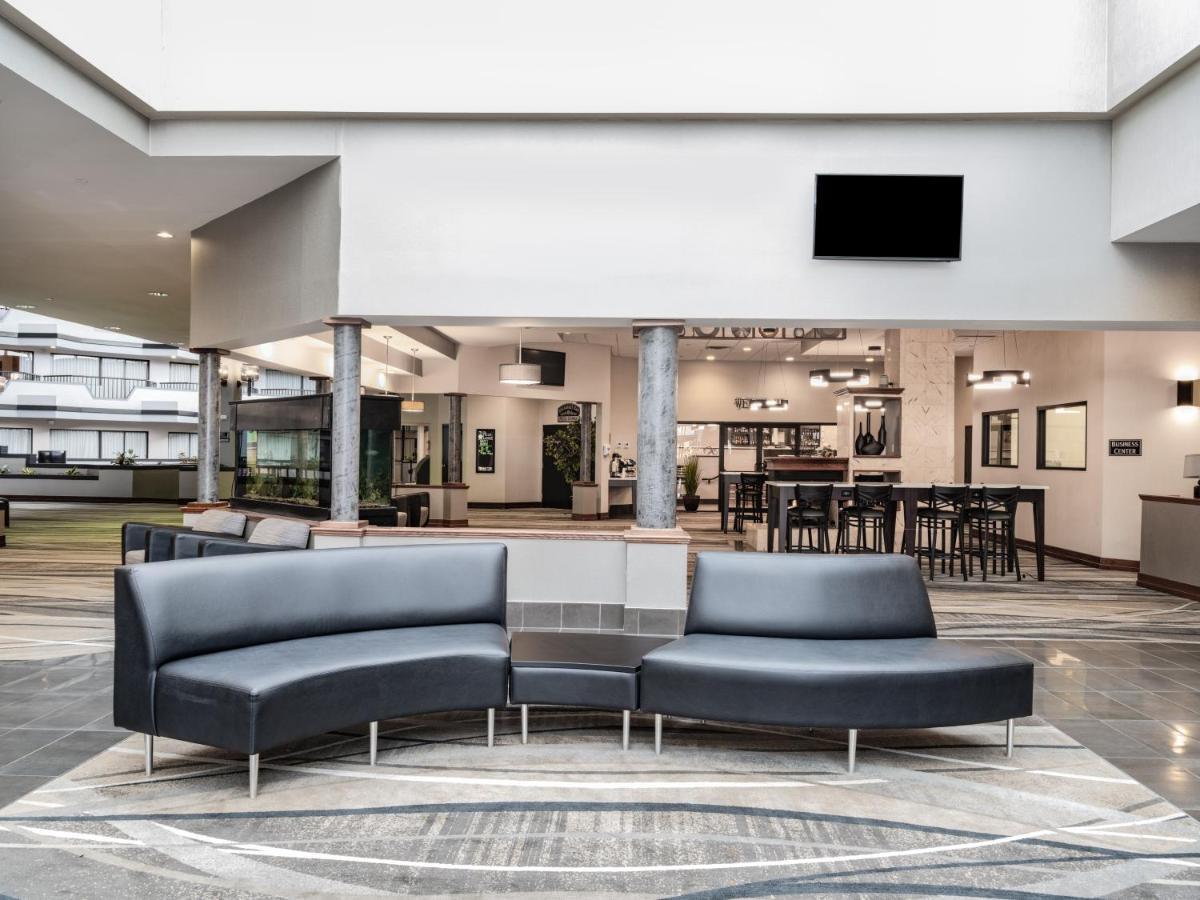 Howard Johnson By Wyndham Lima Exterior photo