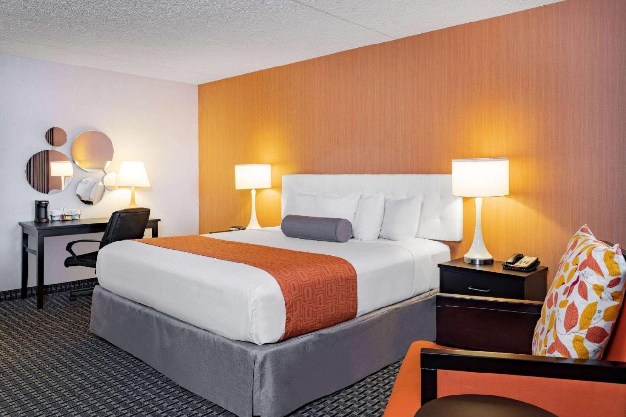 Howard Johnson By Wyndham Lima Exterior photo