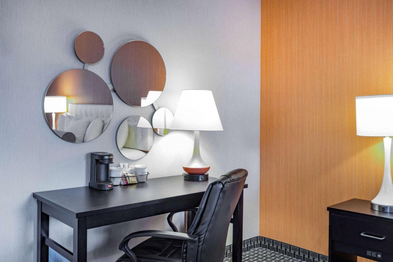 Howard Johnson By Wyndham Lima Exterior photo