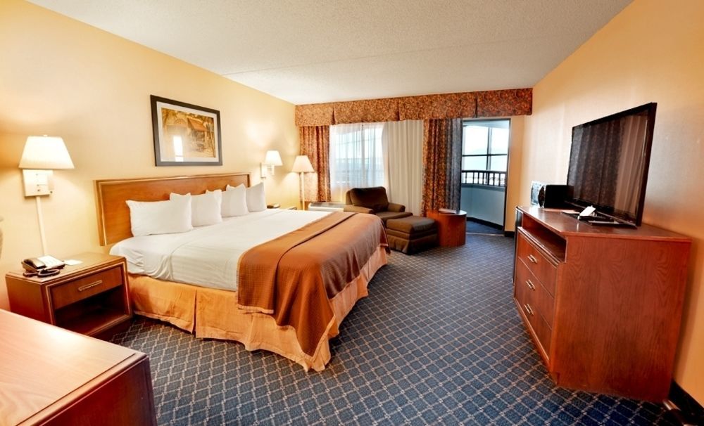 Howard Johnson By Wyndham Lima Exterior photo