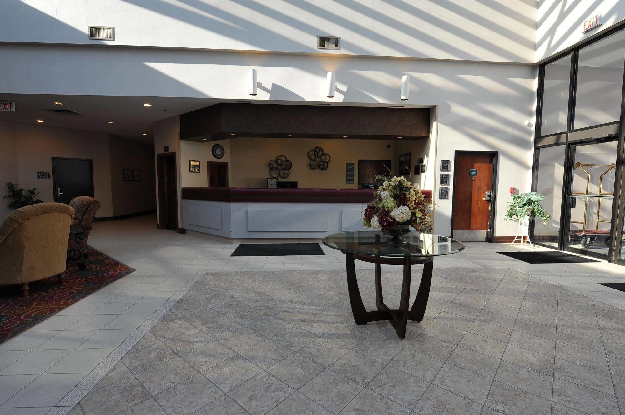 Howard Johnson By Wyndham Lima Exterior photo